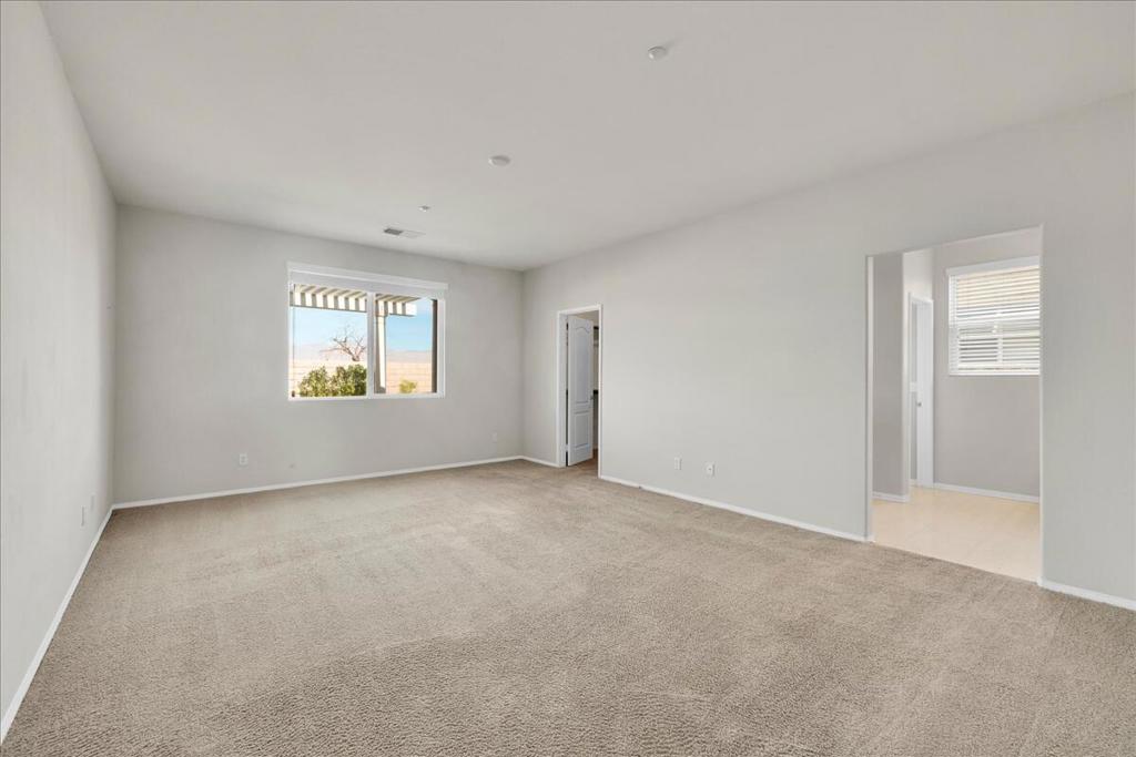 Four Seasons - Residential