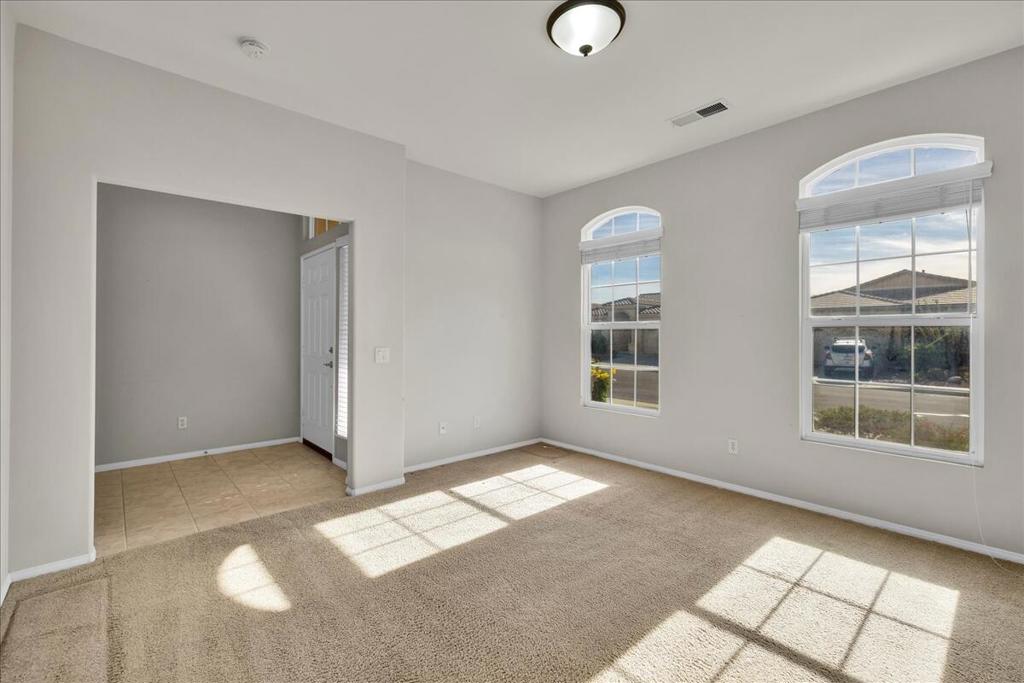 Four Seasons - Residential