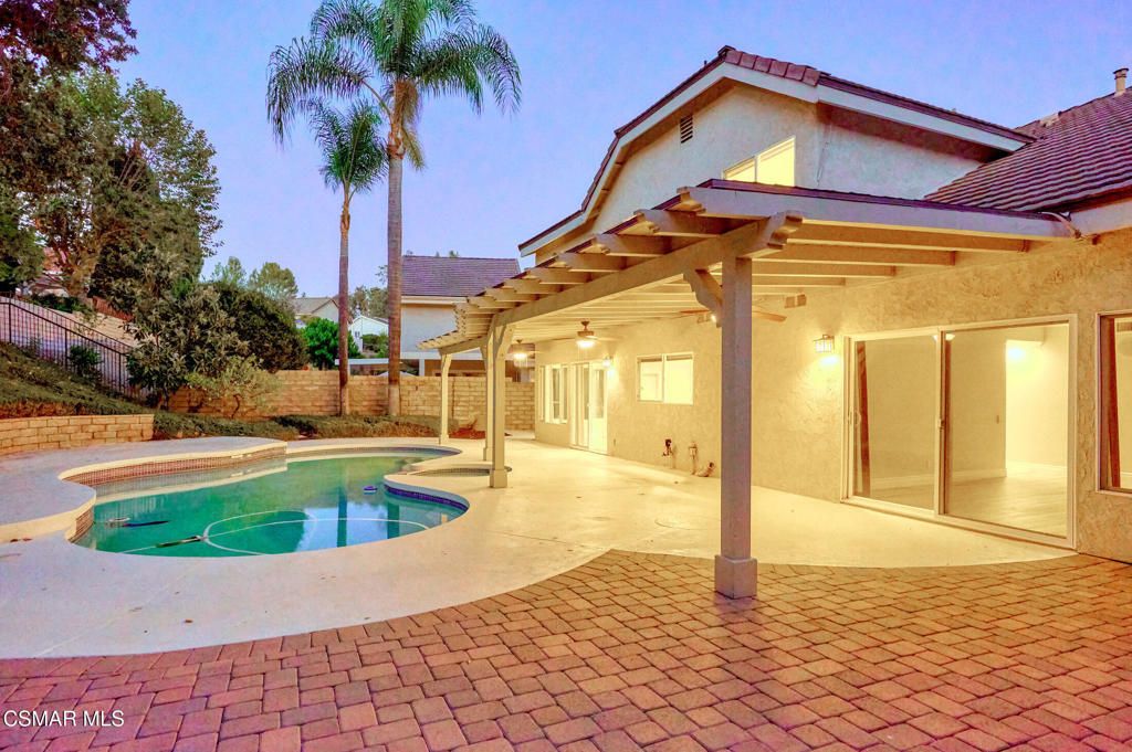 Photo of 855 Triunfo Canyon Road, Westlake Village, CA 91361 (MLS # 226000036)