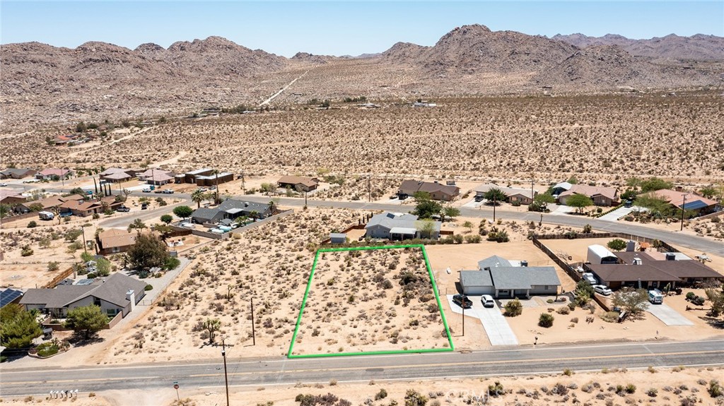 Excellent parcel in Upper Friendly Hills, elevated well above downtown. Coveted location. Highly desirable area for building. Water & electricity nearby. Appears ready to go. Buyer to complete own investigations. Green lines demarcating boundaries are approximate.