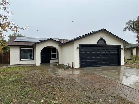 Photo of 13746 Walker St, Unknown, CA 93202 (MLS # PW25273527)