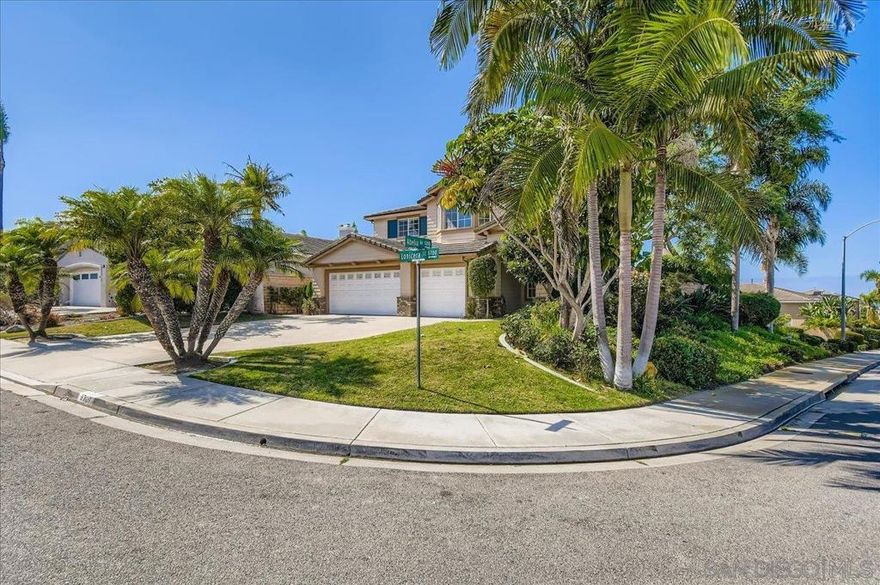 Welcome to this amazing diamond in the rough FIXER complete with panoramic ocean views! Located on a corner lot in beautiful Mariners Point and within walking distance to award winning Pacific Rim elementary school, this home is ready for its next buyer to love and make their own. The home includes a lush private backyard perfect for entertaining. Come visit this opportunity and imagine the possibilities.