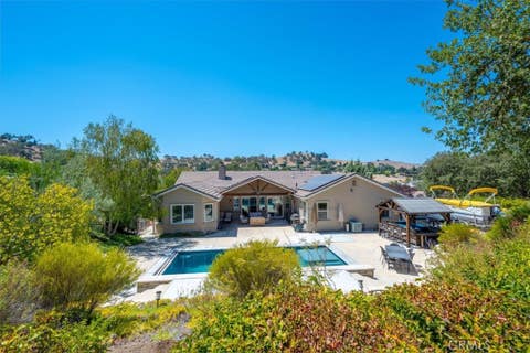 Tiny photo for 9960 Sunfish CIR, Paso Robles, CA 93446 (MLS # NS26187692)