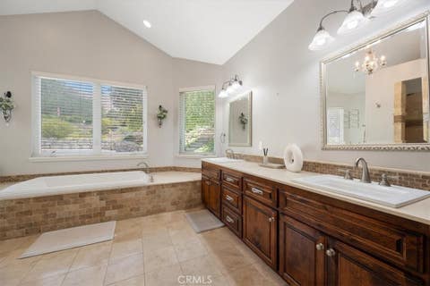 Tiny photo for 9960 Sunfish CIR, Paso Robles, CA 93446 (MLS # NS26187692)