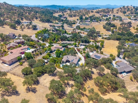 Tiny photo for 9960 Sunfish CIR, Paso Robles, CA 93446 (MLS # NS26187692)