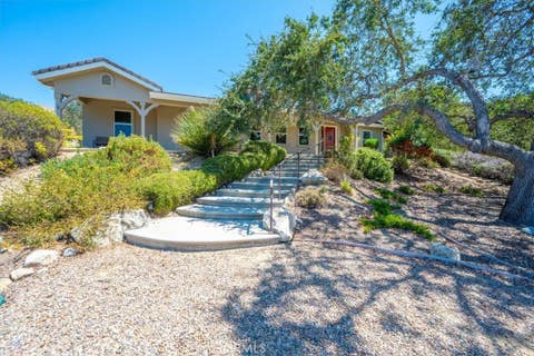 Tiny photo for 9960 Sunfish CIR, Paso Robles, CA 93446 (MLS # NS26187692)