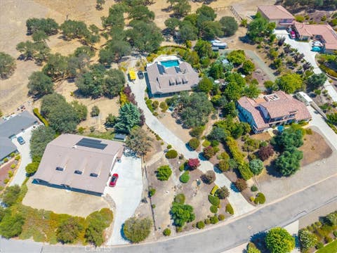 Tiny photo for 9960 Sunfish CIR, Paso Robles, CA 93446 (MLS # NS26187692)