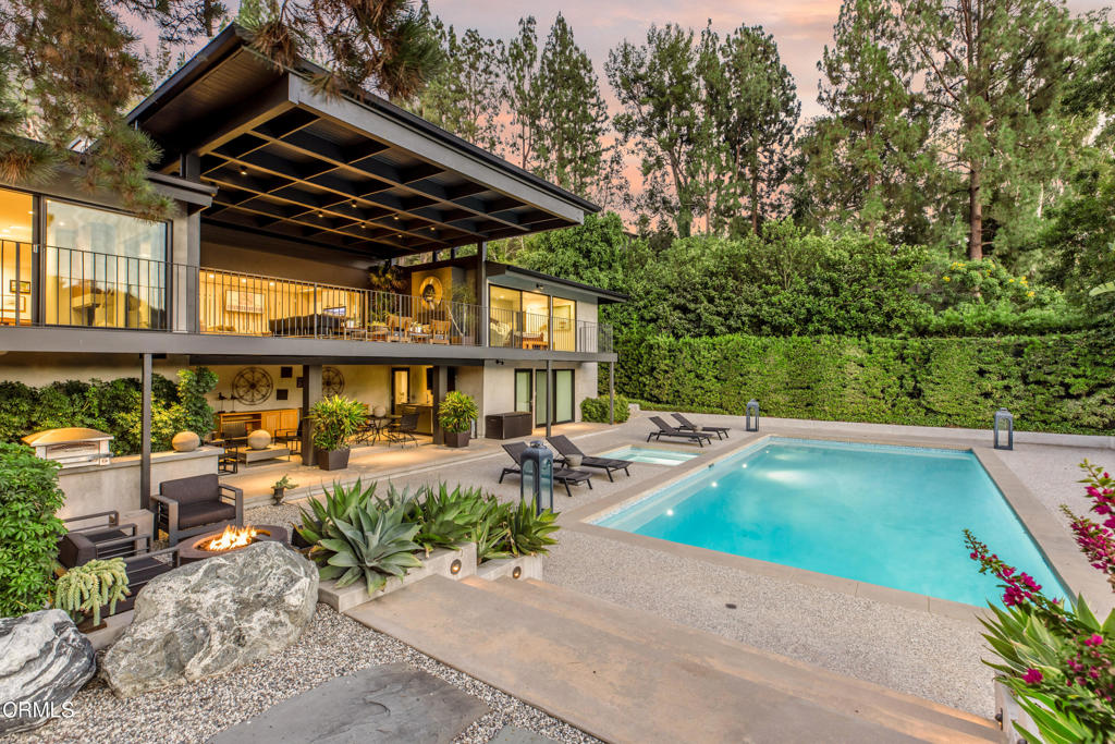 Properties 4 1240 Chateau Road