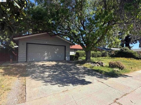 Photo of 6404 Camden Ave Ave, San Jose, CA 95120 (MLS # 41129171)