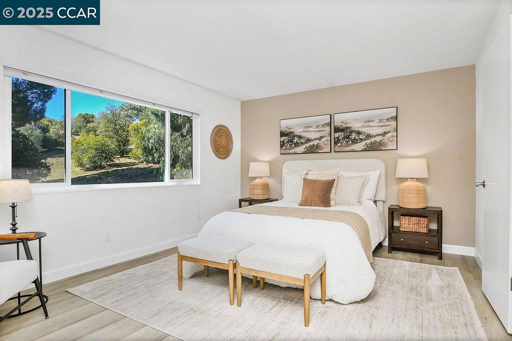 SUNRISE RIDGE - Residential