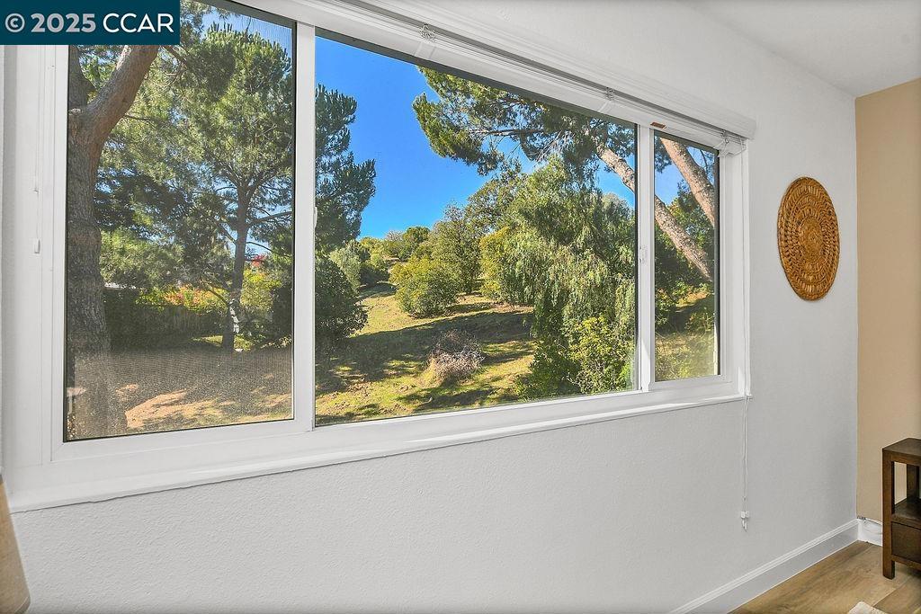 SUNRISE RIDGE - Residential