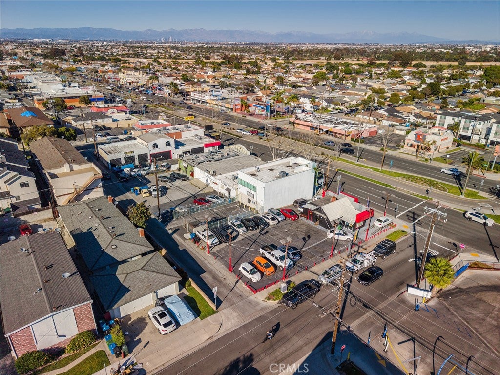 17025 Hawthorne Blvd, Lawndale, CA 90260