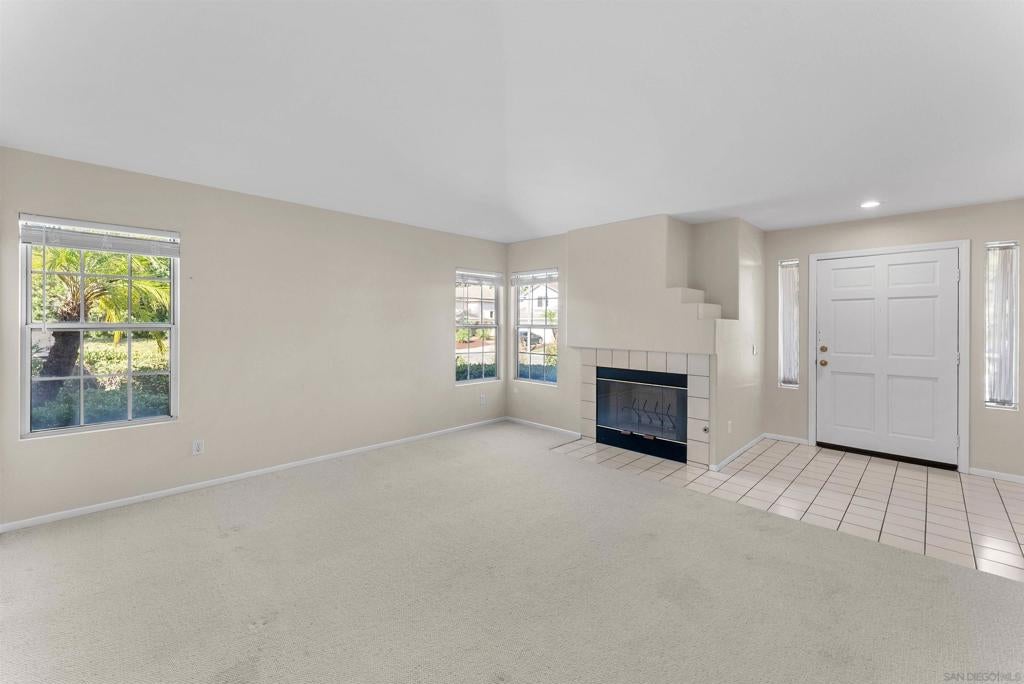 2450 Eastridge Loop