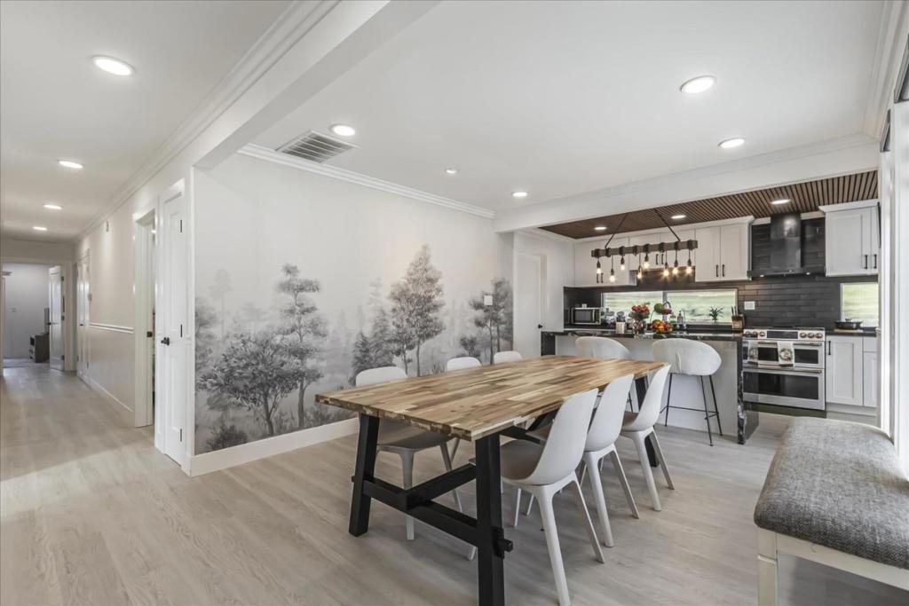 3811 Mckee Road
