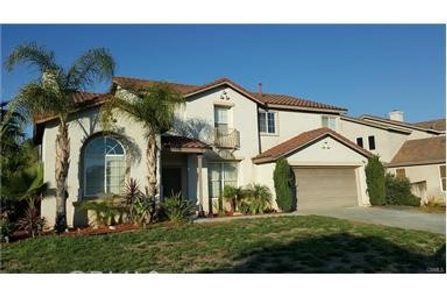 Beautiful Home complete with Palm Trees in the front yard to give you that California feel. This Larger 4 bedroom home has lots of room in the backyard. Also, has a 3 car garage. Again, lots of room with this house! Open kitchen complete with an island and a butlers pantry. Vaulted ceilings in the Family Room and a gas fireplace.  The sliding doors lead out to a generous covered patio and the backyard.  This home is very conveniently located within minutes of shopping, restaurants, movies, and grocery stores.  For commuters, your drive would be less than 5 minutes to Starbucks and 10 minutes to the I-15.  The NWS Fallbrook gate that leads to MCB Camp Pendleton is approximately 35-40 minutes from your front door, you can add time to that depending on the area destination.  Lastly, approximately 1 hour to beaches and 3 hours to Disneyland.  If this captures your attention, you need to come see this house!