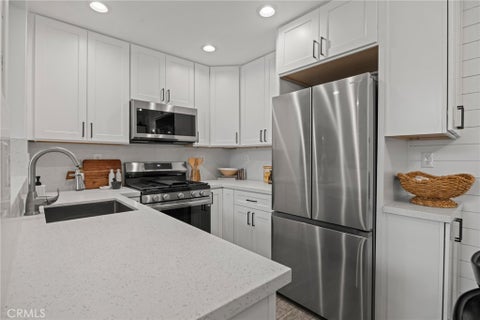 Photo of 7 Rosa, Rancho Santa Margarita, CA 92688 (MLS # OC26203359)