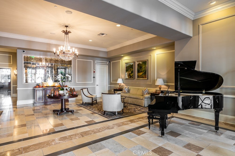 607 Caruso Avenue