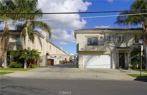 Photo of 7124 Farralone Avenue #110, Canoga Park, CA 91303 (MLS # OC26167103)