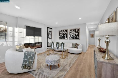 Photo of 1590 Laverne Way Way, Concord, CA 94521 (MLS # 41127426)