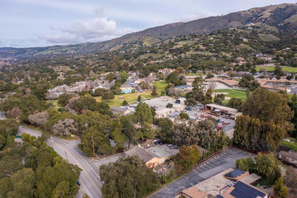 W Carmel Valley Road