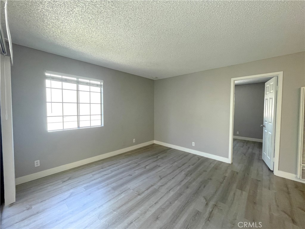 Eastside (ES) - Residential Lease