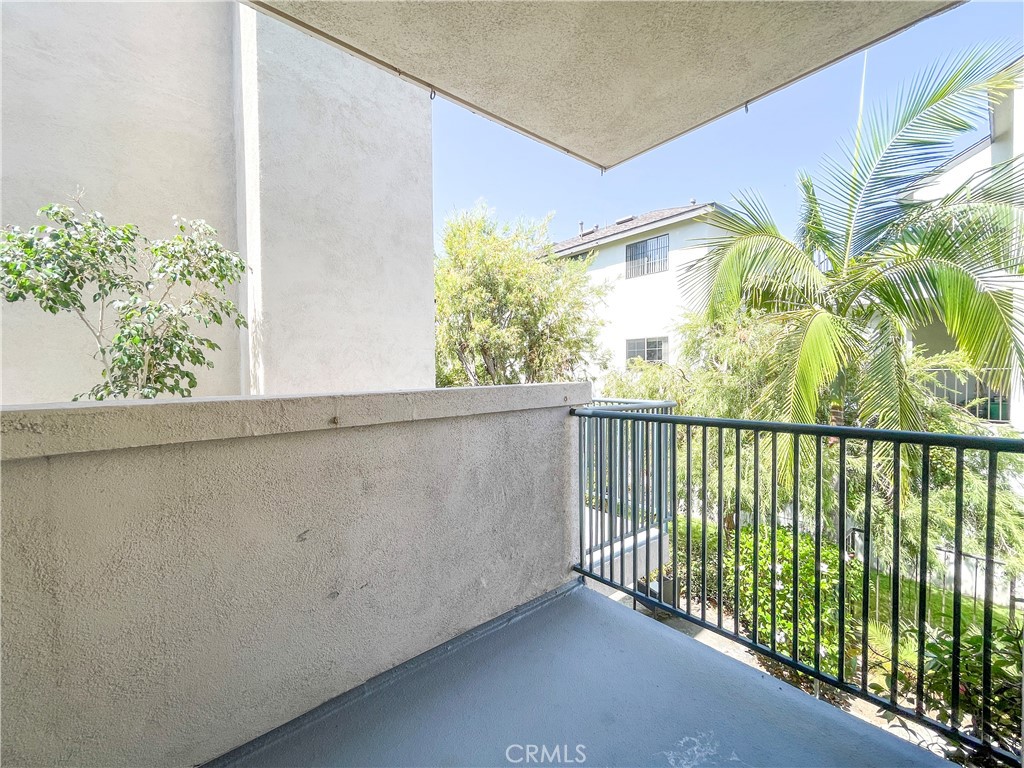 Eastside (ES) - Residential Lease