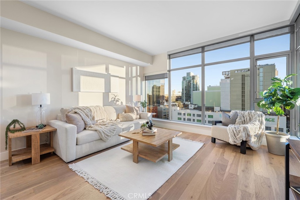 575 6th Avenue 708