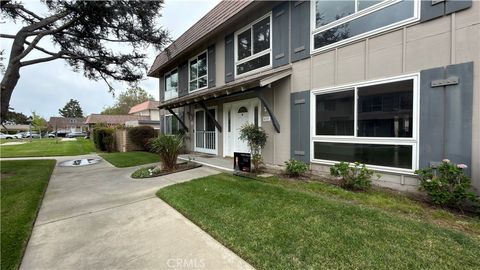 4119 Larwin Cypress CA 90630