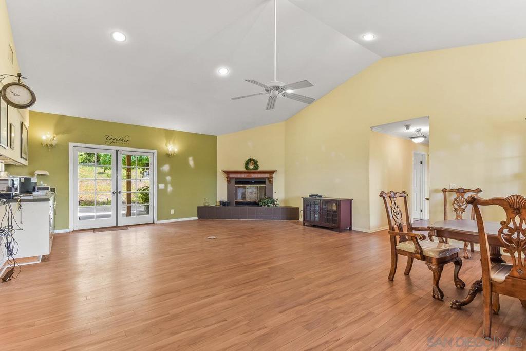12738 Monte Vista Rd