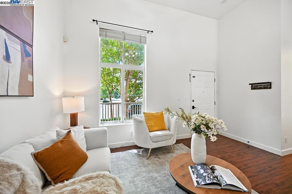 BROOKSIDE - Residential