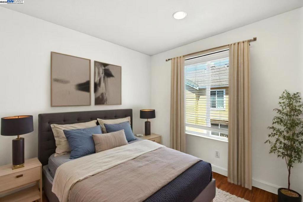 BROOKSIDE - Residential