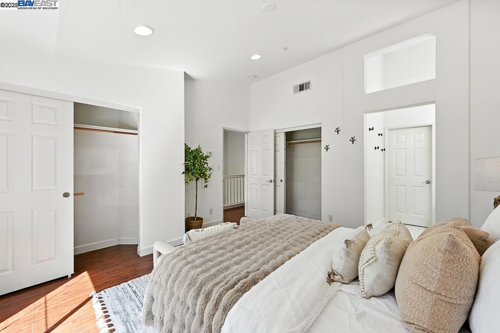 BROOKSIDE - Residential