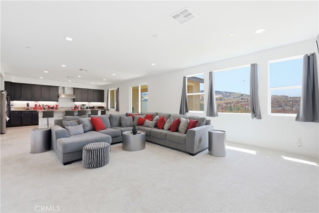 39315 Stirrup Court