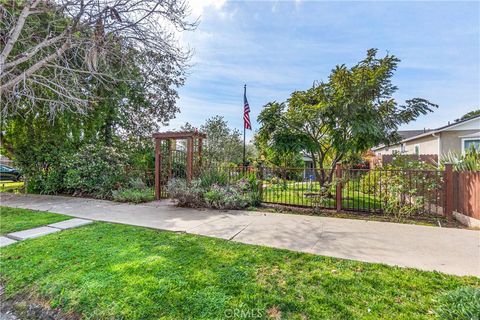 Photo of 3591 Grand View, Los Angeles, CA 90066 (MLS # PW26035276)