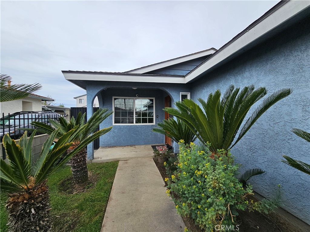 13305 Cordary Avenue
