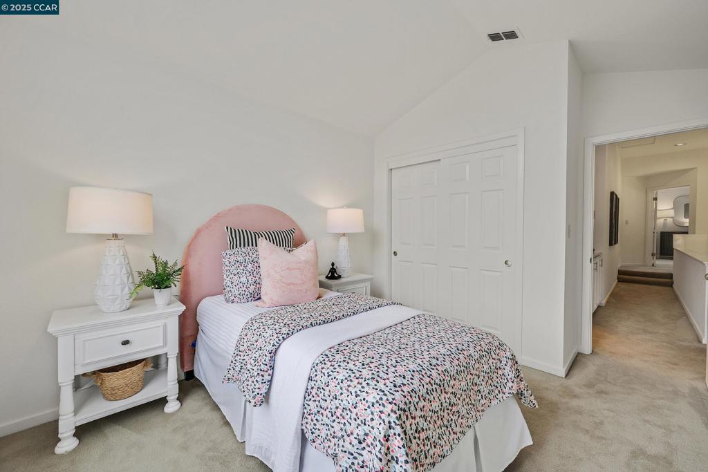 MERIDIAN - Residential
