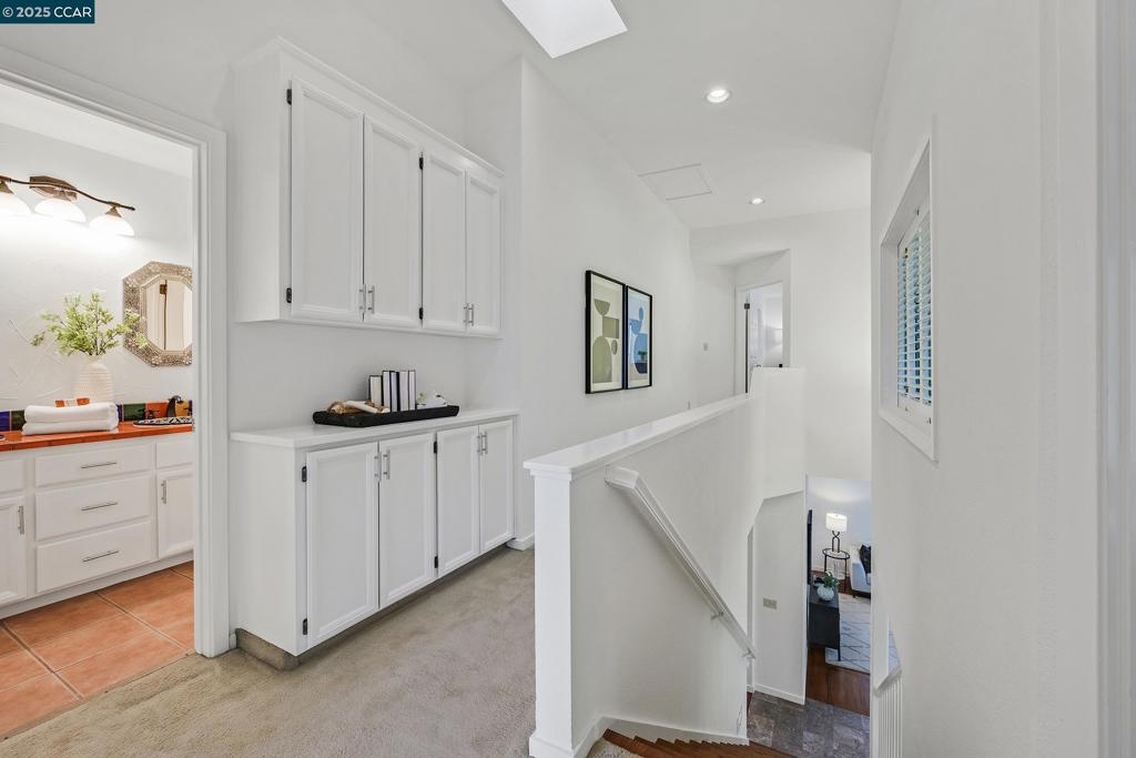 MERIDIAN - Residential