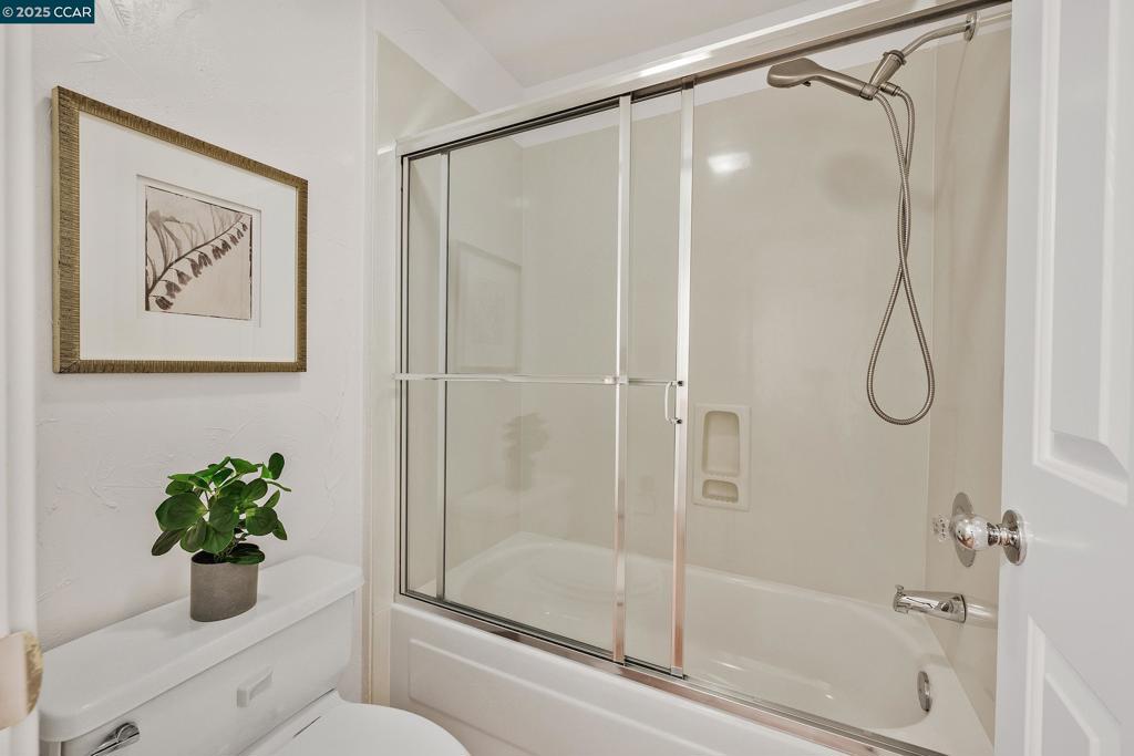MERIDIAN - Residential