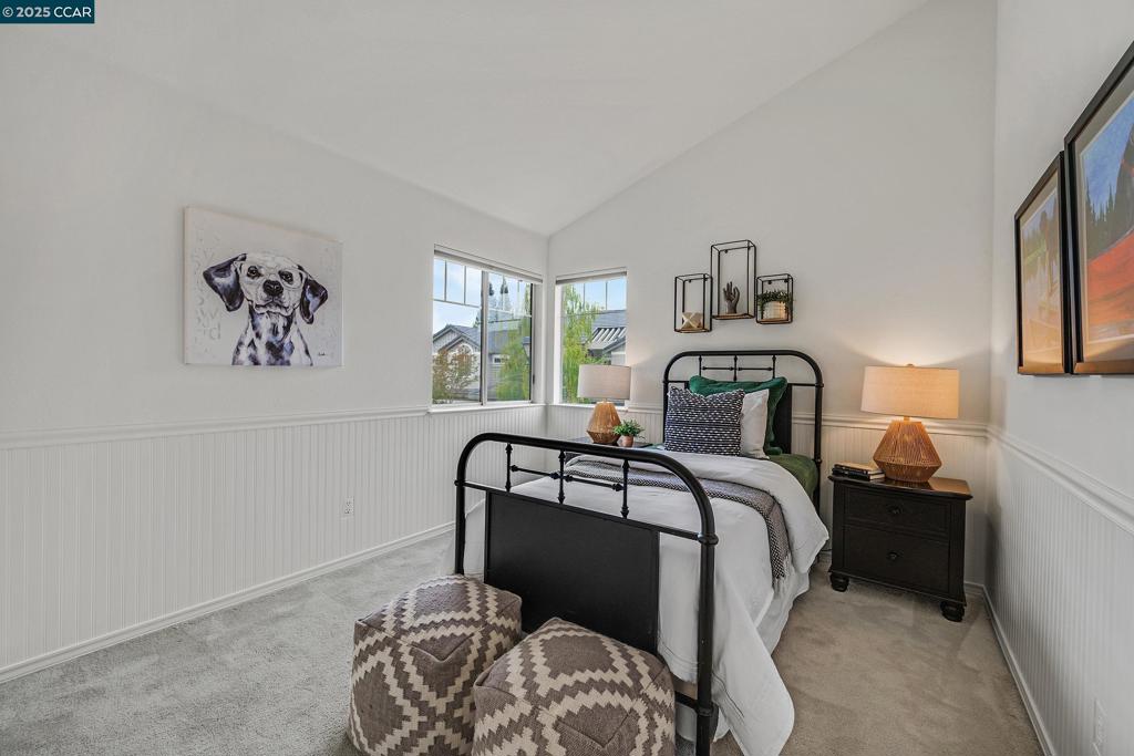 MERIDIAN - Residential