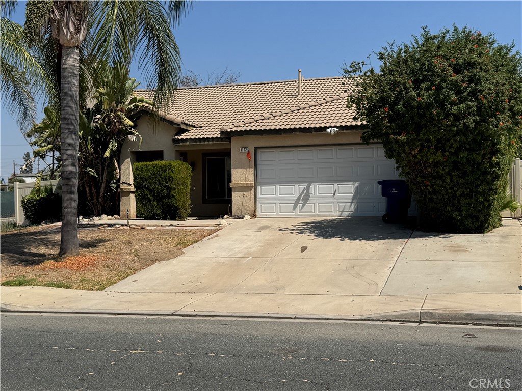 This Property is very accessible and close the freeway. it is a corner single story home. It is nearby UC Riverside and markets. It has spacious backyard.