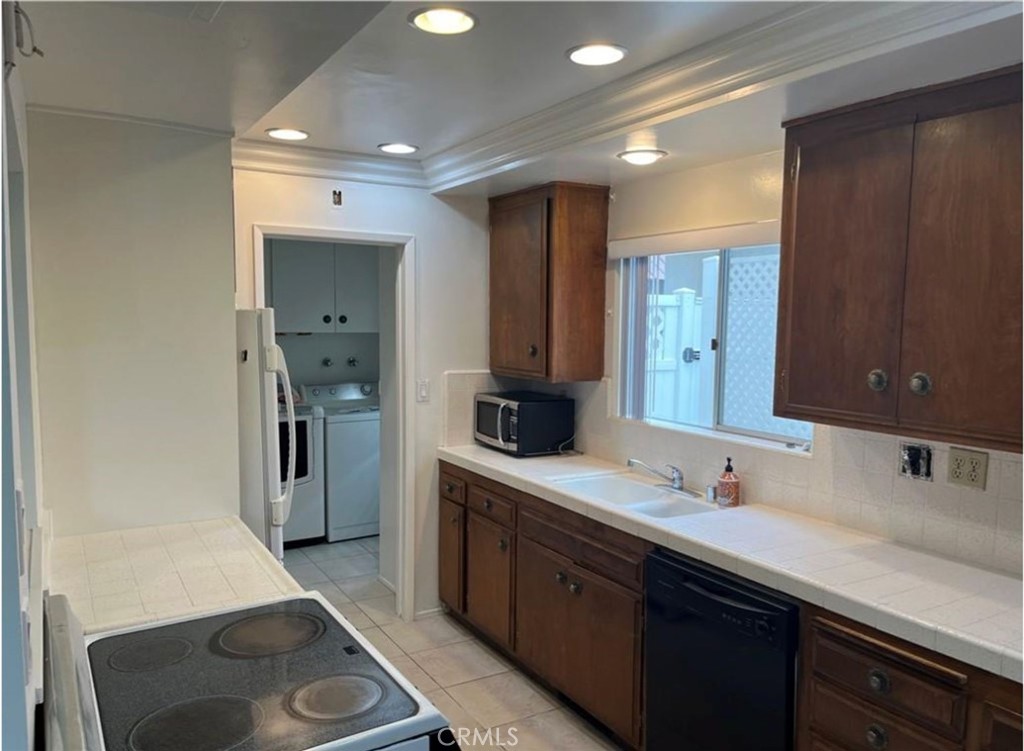 irvine - Residential Lease