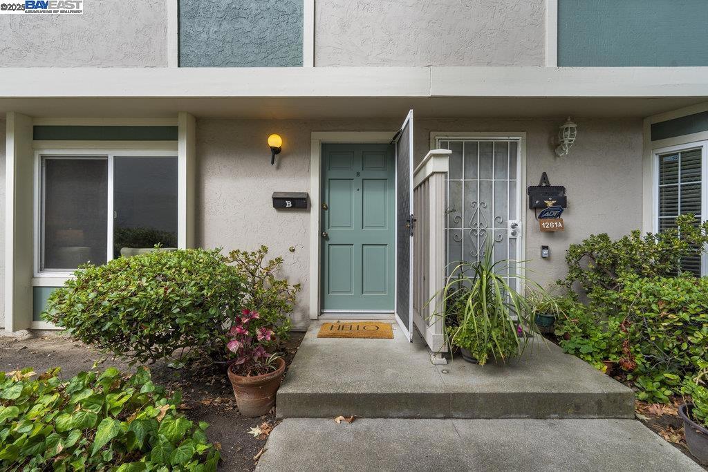 PINE CREEK - Residential