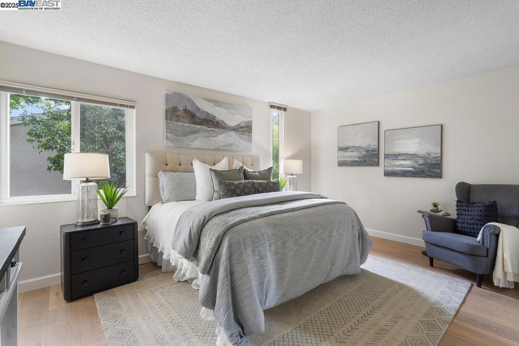 PINE CREEK - Residential