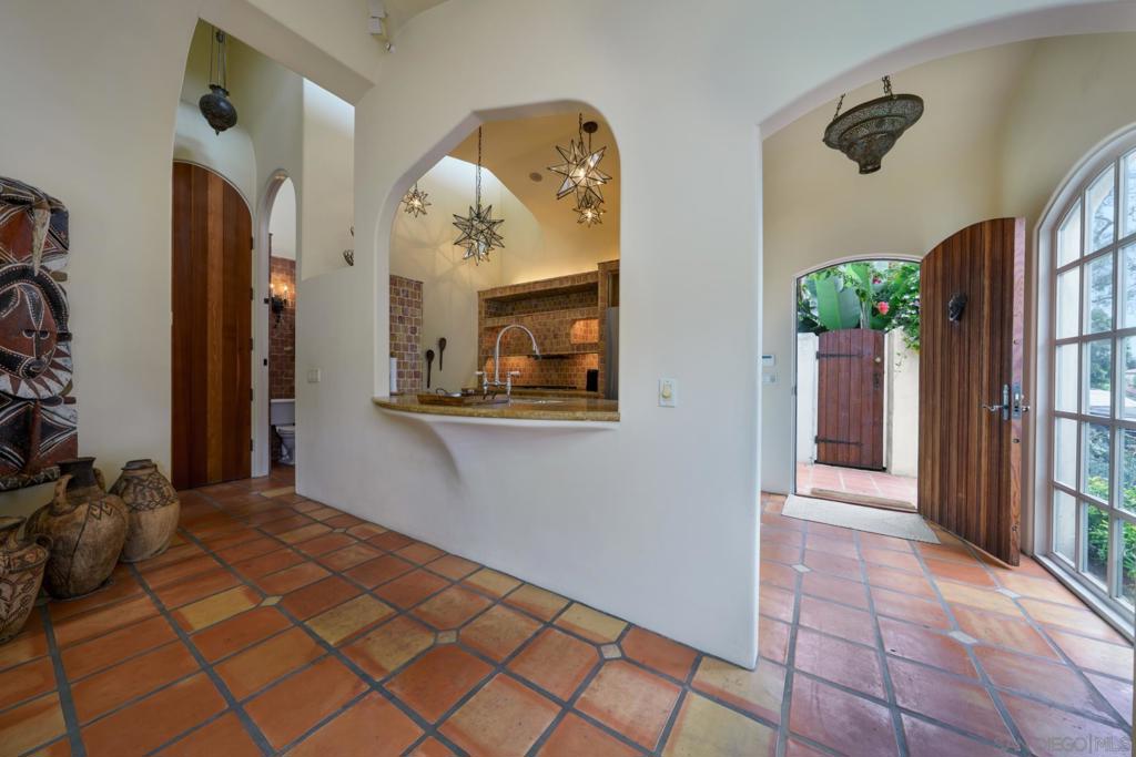 Rancho Santa Fe - Residential Lease