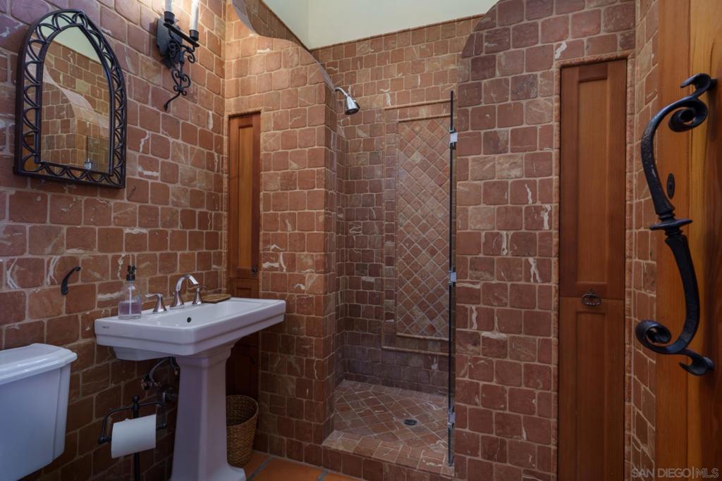 Rancho Santa Fe - Residential Lease