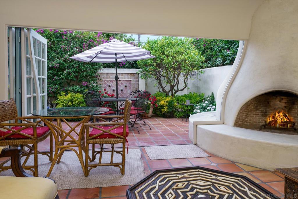 Rancho Santa Fe - Residential Lease