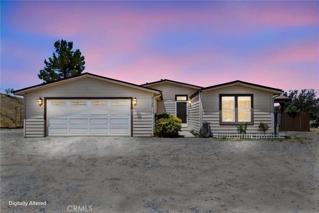 42199 Rambling Lane