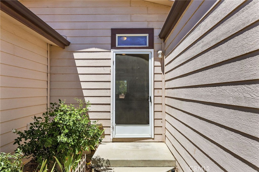 42199 Rambling Lane
