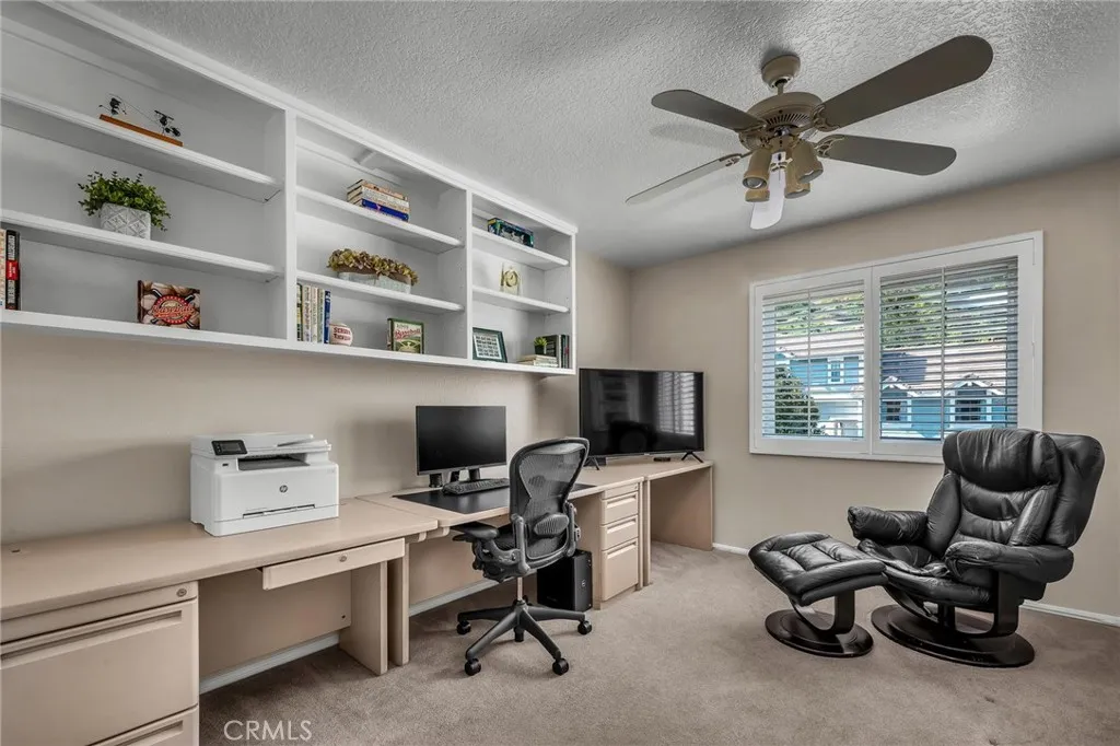 West Hills, California 91307, United States, 4 Bedrooms Bedrooms, ,3 BathroomsBathrooms,Residential,Active,254277