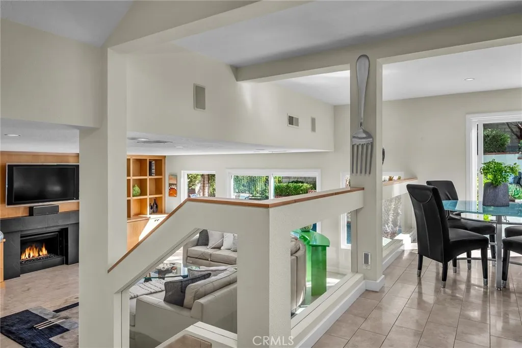 West Hills, California 91307, United States, 4 Bedrooms Bedrooms, ,3 BathroomsBathrooms,Residential,Active,254277